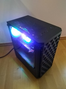 Xeon E5 2689/X79/16GB/SSD 120GB/HDD 500GB/GTX 1660S 6GB (2 foto / 10)