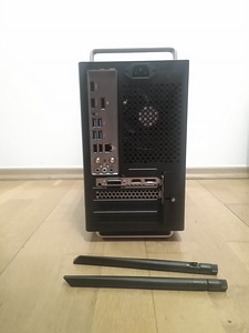 Ryzen 5 5600G/B450I/16GB RAM/SSD 512GB/GTX 1660 6GB (5 foto / 10)