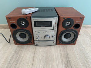Stereo hi-fi mini Sony (1 foto / 4)