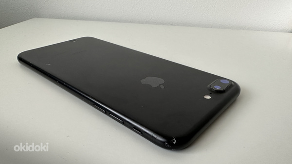 iPhone 7 Plus 128 ГБ Черный (разблокирован) A1661 (CDMA + GS (фото #3)