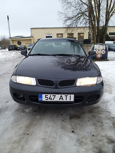 Mitsubishi Carisma 1.6 (1 foto / 11)