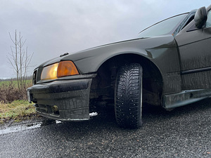 BMW 328i manuaal (7 foto / 7)