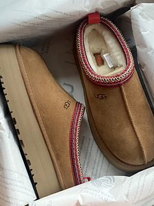 Ugg новые 38 (5 фото из 5)