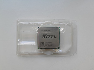 Ryzen 7 2700 (1 фото из 3)