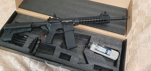 Airsoft " Ar15 Keymod Charlie 10 " + Karbis + Nagu Uus (3 foto / 4)