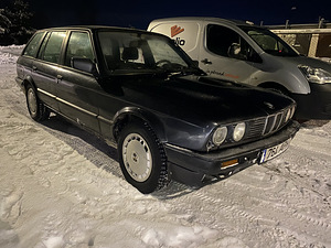 BMW E30 316i 1.8 83kw (3 фото из 6)