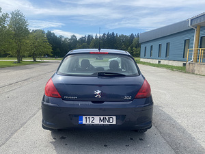 Продам Peugeot 308 2010 1.6 88kw (6 фото из 11)
