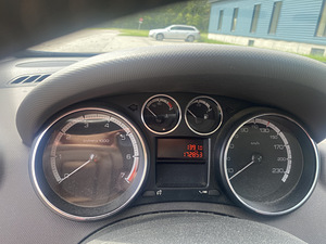 Продам Peugeot 308 2010 1.6 88kw (11 фото из 11)