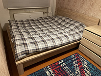 Kvaliteetne voodi koos madratsiga 160x200cm