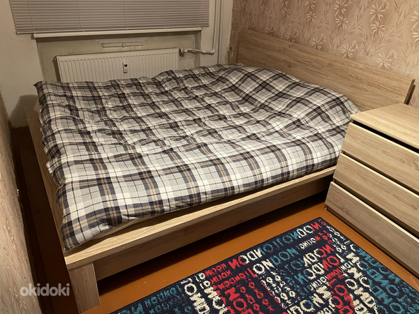 Kvaliteetne voodi koos madratsiga 160x200cm (foto #1)