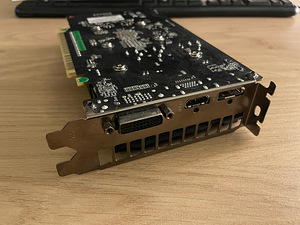 GeForce GTX 1650 4GB GDDR5 (1 foto / 3)