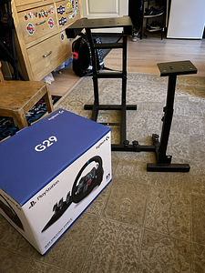 Logitech G29 + рама (1 фото из 2)