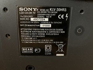 Televiisor Sony Wega LCD Color TV 32" (6 foto / 10)
