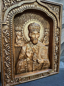 Nikolaus Imeline ikoon tammepuust (3 foto / 10)