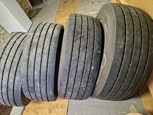 385/65 R22.5 (3 фото из 4)