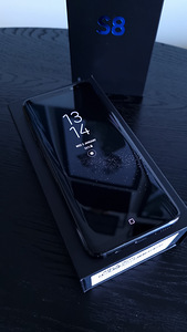 Samsung Galaxy S8, 64 ГБ (1 фото из 4)
