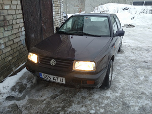 Фольксваген (2 фото из 8)
