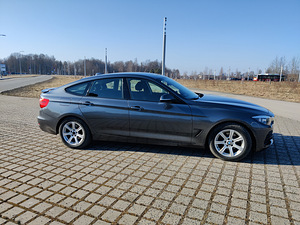 BMW 320 GT Гран Туризмо 2016 (7 фото из 15)