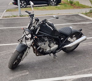 Продается мотоцикл, боббер XJ900s (1 фото из 4)