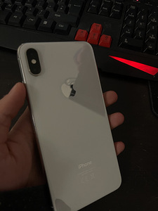 iPhone XS Max (2 foto / 4)