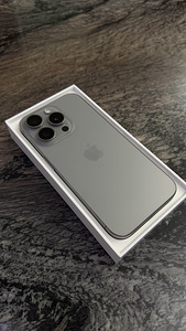 iPhone 15 Pro 512GB Natural Titanium (3 foto / 5)
