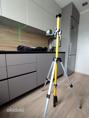 Teleskoopiline 3.7m varras stange laserile, uus