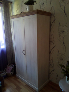 Новый шкаф (2 фото из 3)
