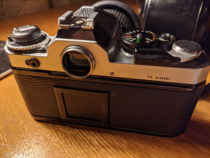 Nikon Fe 35mm kaamera (4 foto / 10)