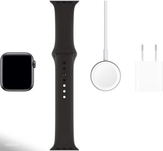 Apple Watch 44мм серия 5 серый космос (фото #5)