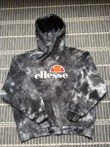 Ellesse (1 foto / 2)