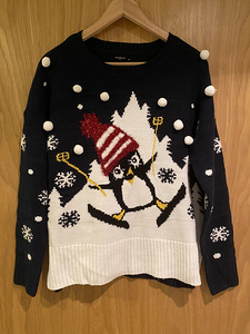 Jõuluteematilised dzemprid s.M/L(40/42) (1 foto / 5)