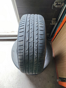 Suverehvid 215/55 R17 (1 foto / 3)