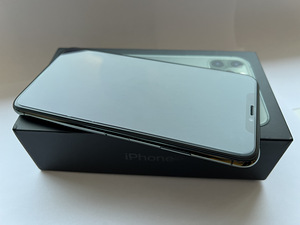 iPhone 11 про макс 256 ГБ (3 фото из 3)