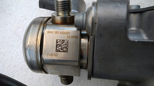 Kõrgsurvepump Vaakumpump BMW N55 HPFP EURO 6 (7610761) (2 foto / 3)