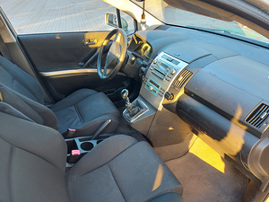 Toyota Corolla Verso (5 foto / 5)