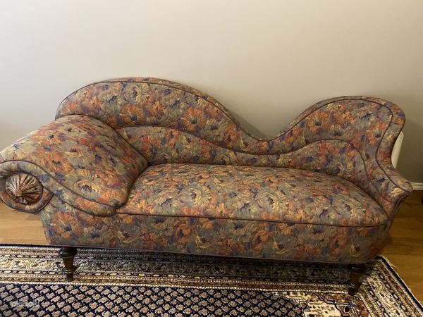 Великолепный диван-кушетка (фото #3)