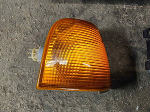 Audi 100 C3 Type 44 tulede komplekt (4 foto / 10)