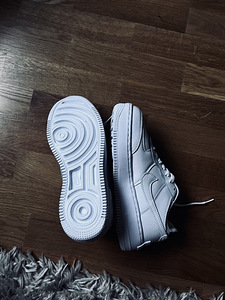 КРОССОВКИ AIR FORCE 1 (3 фото из 4)