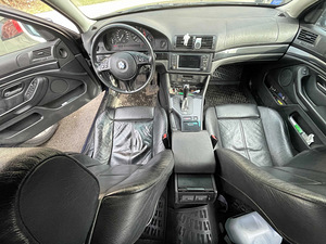 BMW 530 E39 Touring (8 фото из 11)