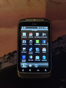 HTC Wildifire S (3 фото из 4)