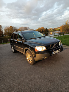 Volvo (8 foto / 8)