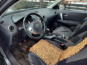 Nissan Qashqai (5 foto / 7)