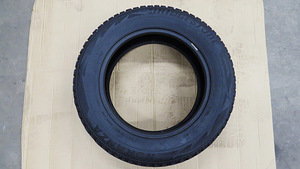 Зимние шины, Шипованные шины, Шины, BRIDGESTONE 185/65 r15 (3 фото из 4)