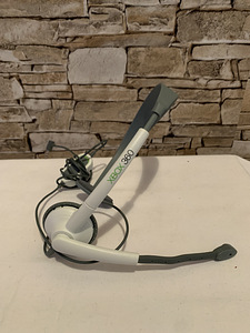 Xbox 360 originaal juhtmega kõrvaklapid mikrofoniga (1 foto / 2)