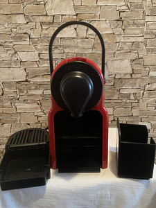 Nespresso Krups Inissia kapslikohvimasin (5 foto / 10)