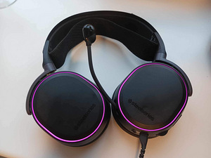 Steelseries Arctis Pro + GameDAC (2 foto / 4)