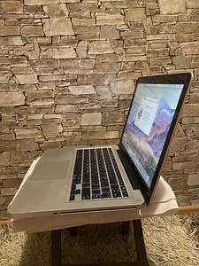 Apple Macbook Pro Core 2 Duo 2.4 (3 foto / 7)