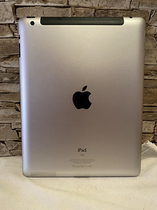 Apple iPad 3 32GB WiFi + Cellular (2 foto / 3)