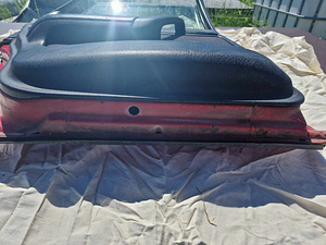 Audi A6 C4 juhipoolne tagumine uks (5 foto / 7)