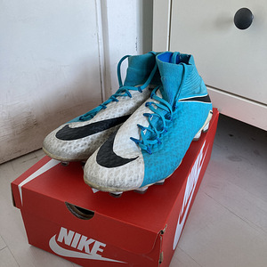 Кроссовки Nike Hypervenom Phantom III 42,5 (2 фото из 4)